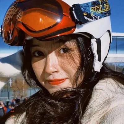 来自红花坂