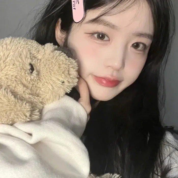 四月的女儿
