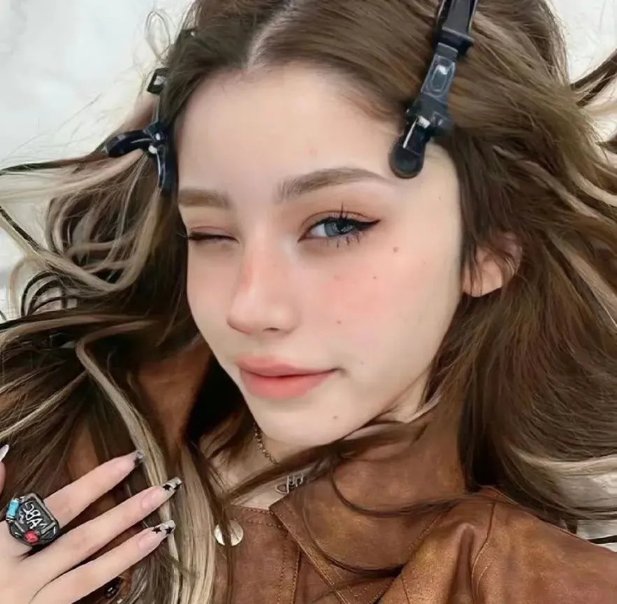 艾雅